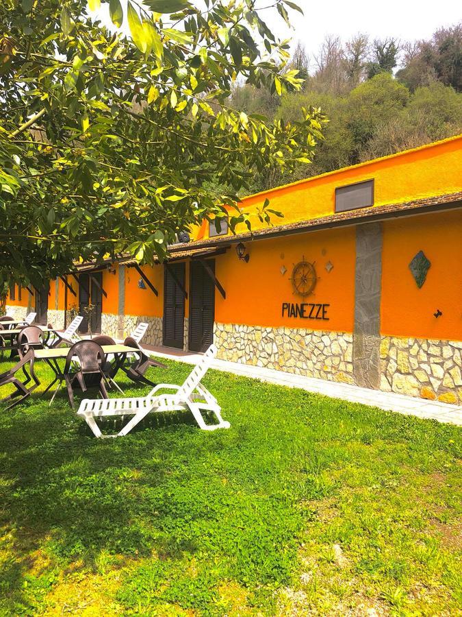 Agriturismo Pianezze Villa Grotte di Castro Exterior photo